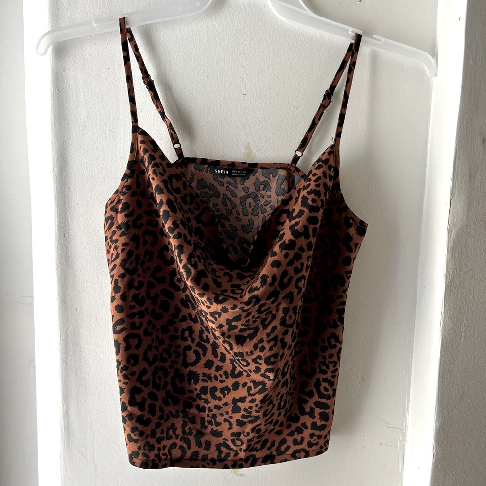 Leopard print tank top